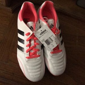 Brand new Women’s Adidas soccer cleats size 8